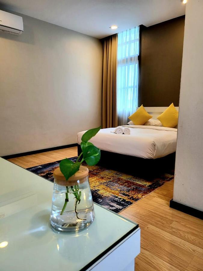 Lovita Hotel Kuantan Exterior foto